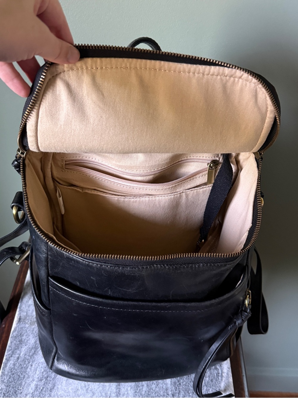 AZARIA - La Mère Luxe Leather Backpack Petite - Black - Picture 7 of 15